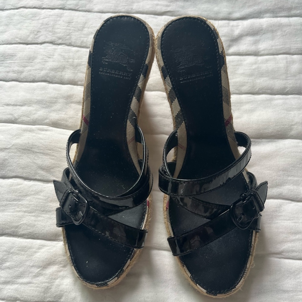 Burberry wedge espadrilles size 7